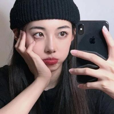 摄影师贝尔蒂与海豚零距离 海报